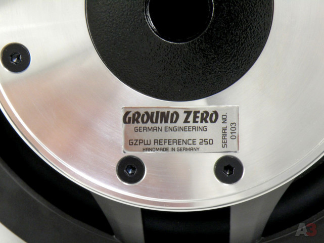 Сабвуфер Ground Zero GZPW Reference 250