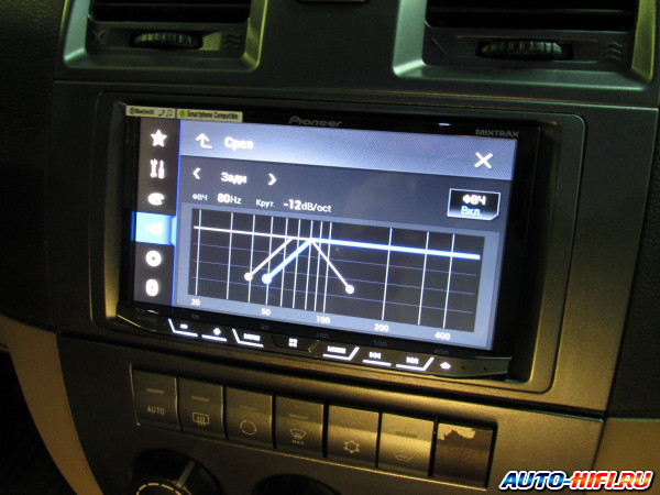 Регулировка частоты и крутизны среза для тыловой акустики на автомагнитоле Pioneer AVH-X8700BT Регулировка частоты и крутизны среза для тыловой акустики на автомагнитоле Pioneer AVH-X8700BT