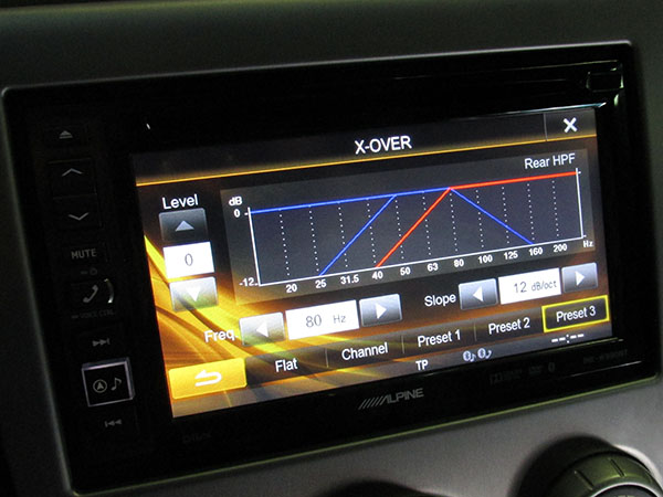 Настройка среза частот для акустики в Alpine INE-W990BT